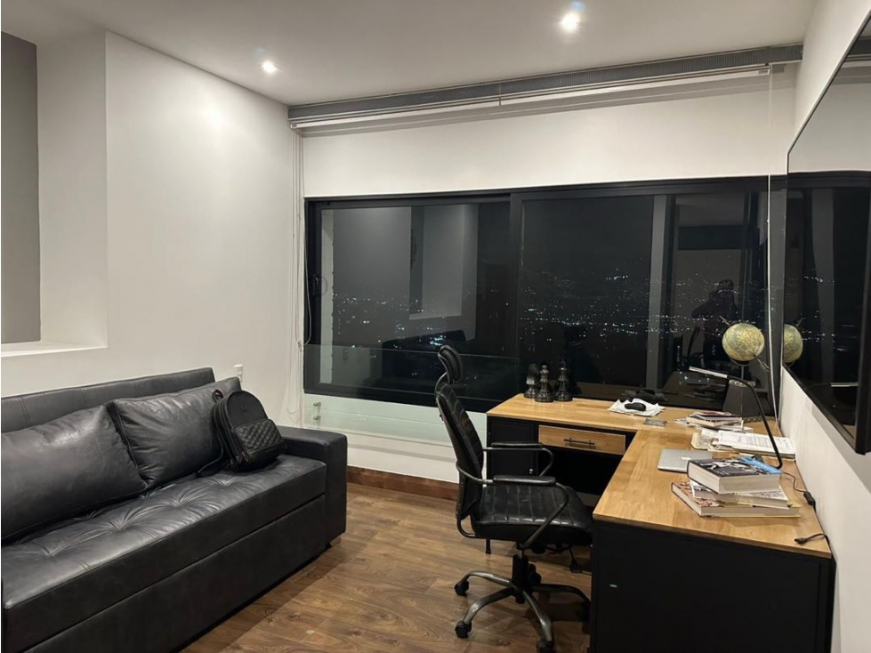 Apartamento en Arriendo en El Poblado sector San Lucas — foto 2