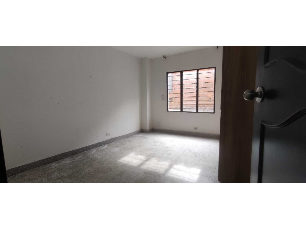 Casa en renta Rosellón Envigado — foto 3
