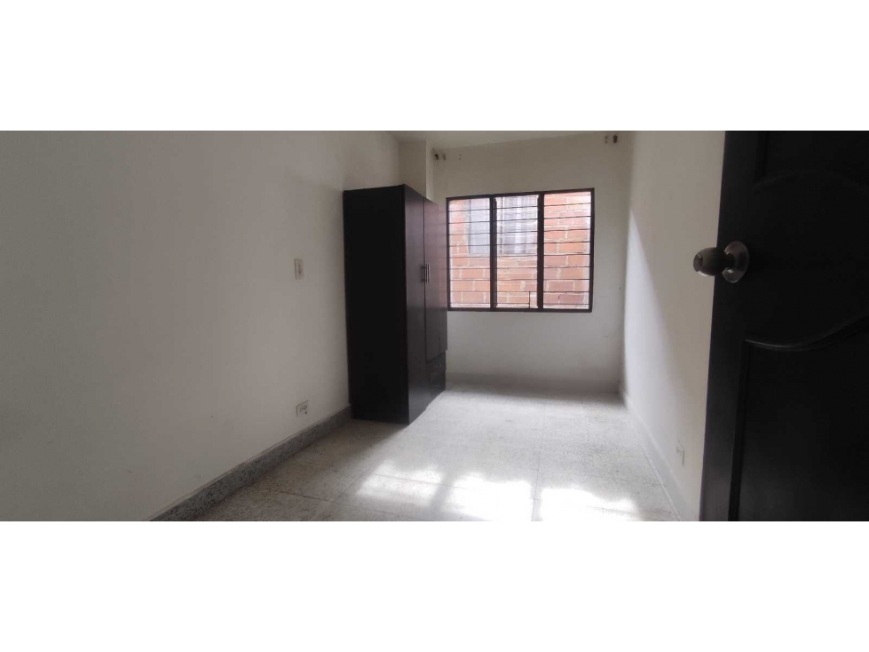 Casa en renta Rosellón Envigado — foto 4