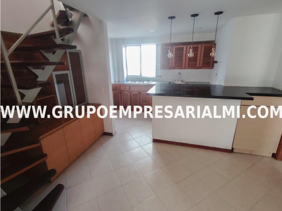APARTAMENTO DÚPLEX EN ARRIENDO - SECTOR SANTA MARÍA COD: 20478 — foto 5