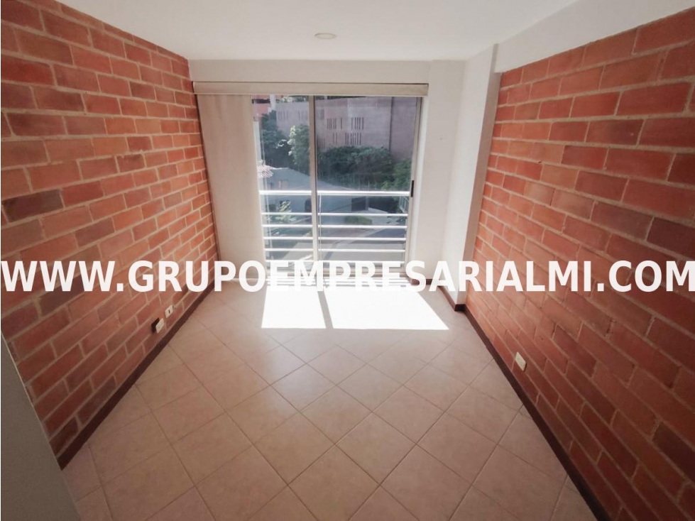APARTAMENTO DÚPLEX EN ARRIENDO - SECTOR SANTA MARÍA COD: 20478 — foto 2