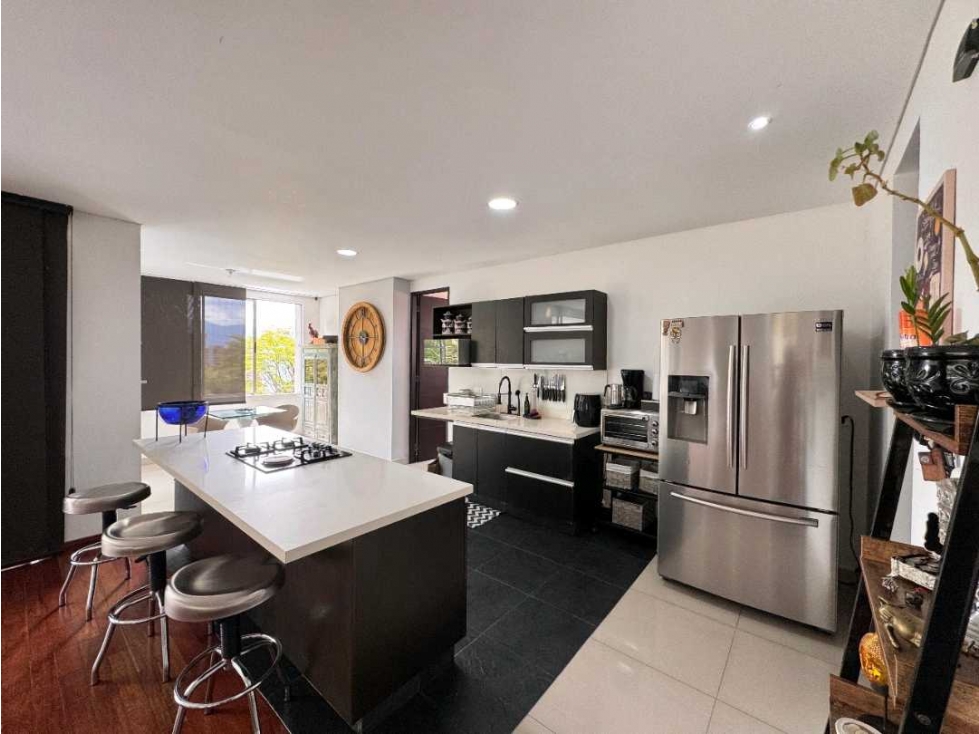 APARTAMENTO EN RENTA LA CALERA -EL POBLADO CERCA AL TESORO — foto 4