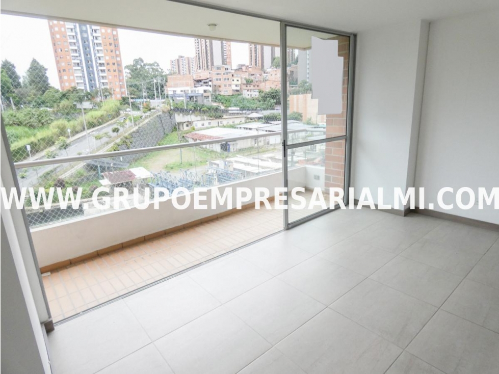 BONITO APARTAMENTO EN ARRIENDO - SECTOR VIVIENDAS DEL SUR COD: 17968 — foto 3