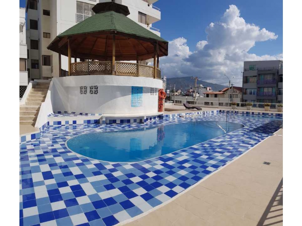 Apartamento PH amoblado confortable en Rodadero Sur - 005