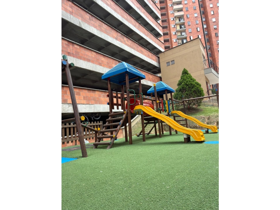 APARTAMENTO EN RODEO ALTO MEDELLIN — foto 3