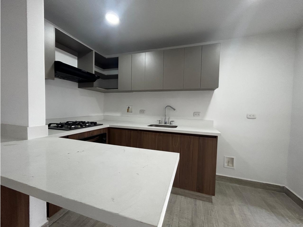Apartamento en La Doctora, Sabaneta — foto 2