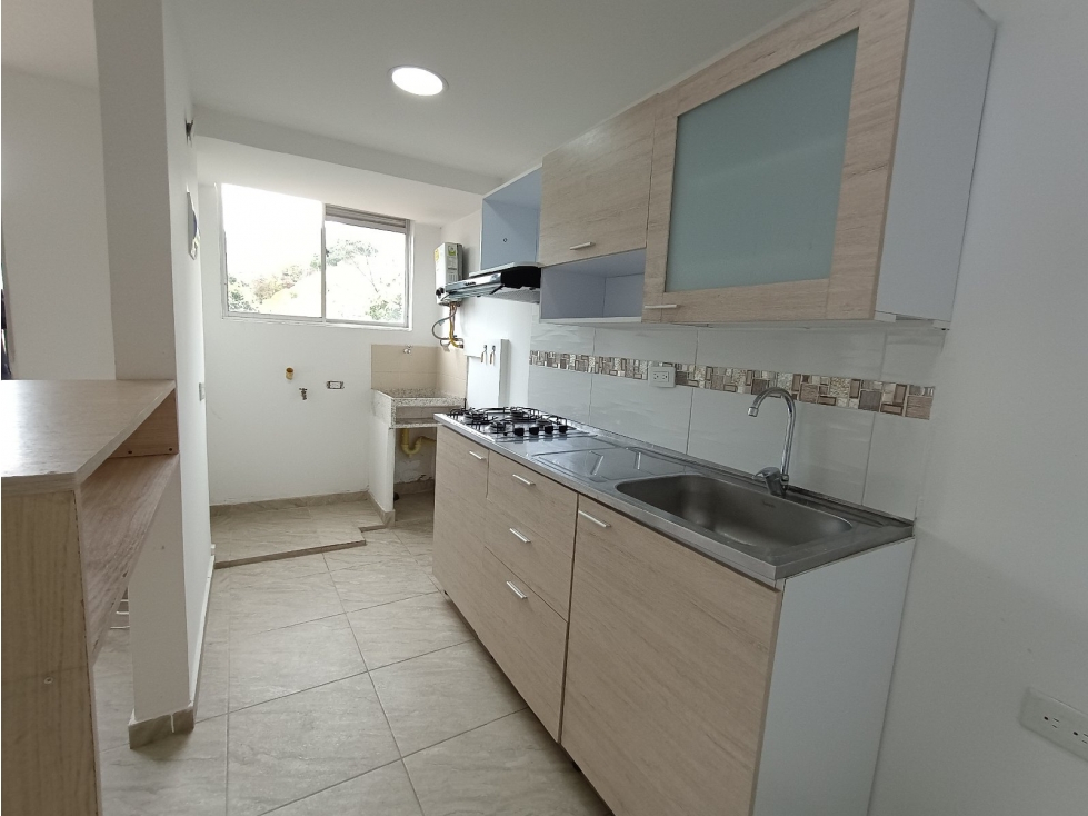 Apartamento en San José Parte Alta, Sabaneta — foto 3