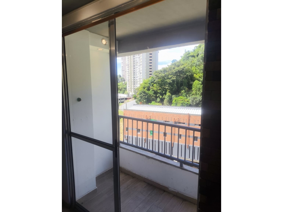 VENTA DE APARTAMENTO SABANETA - LOMA SAN JOSE AIRES DEL CAMPO