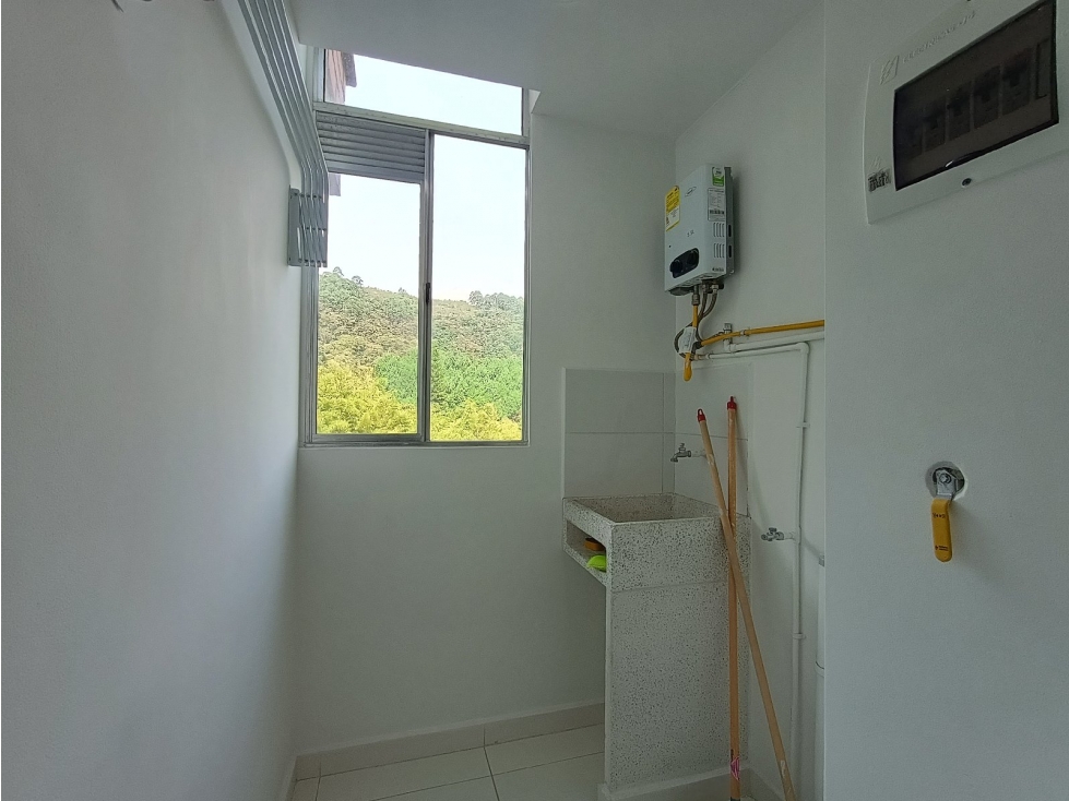Apartamento en San José Parte Alta, Sabaneta — foto 4