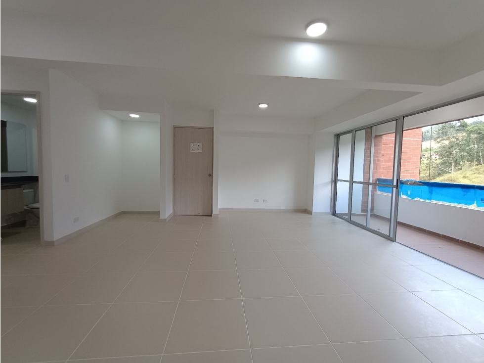 Apartamento en Alto De La Flores, Sabaneta