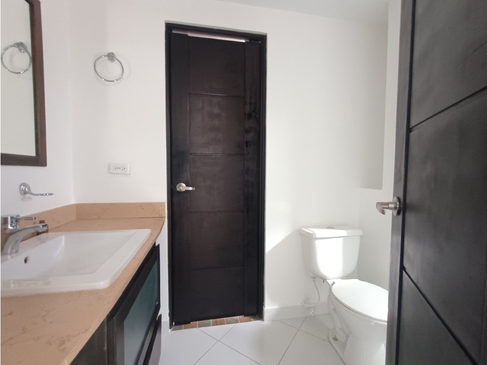 Apartamento en Las Lomitas, Sabaneta