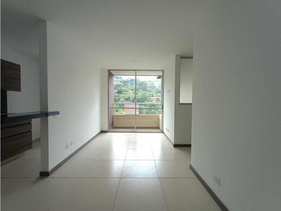 Apartamento en Alto De La Flores, Sabaneta — foto 2