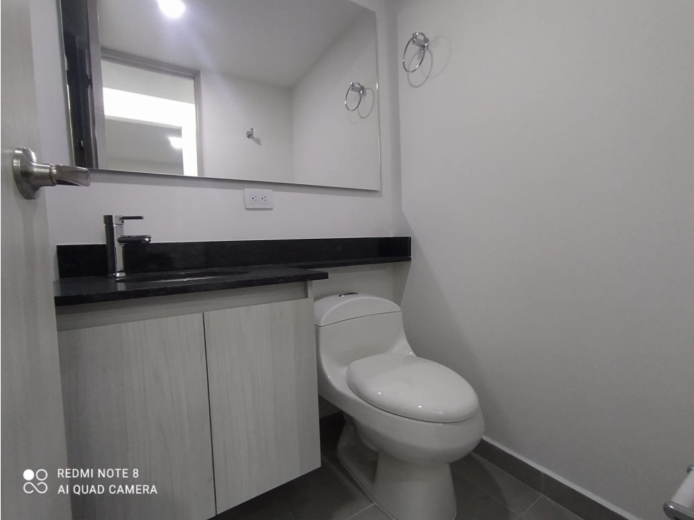 Apartamento en Las Lomitas, Sabaneta