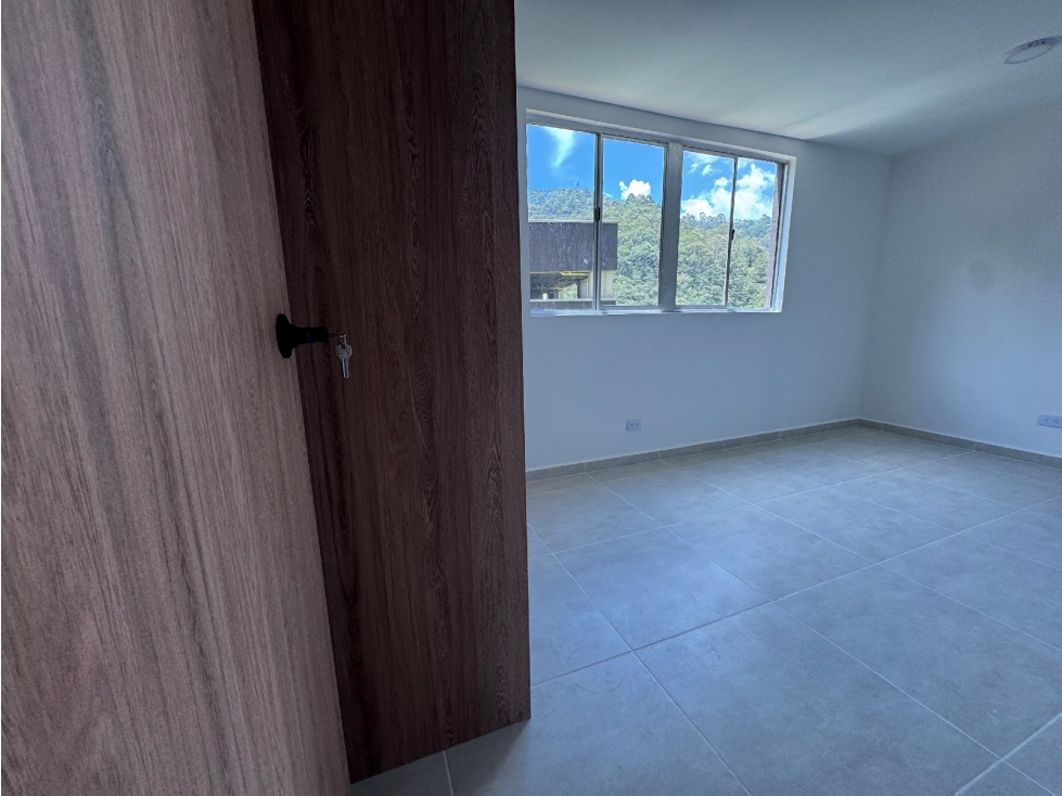 Apartamento en San José Parte Alta, Sabaneta — foto 5