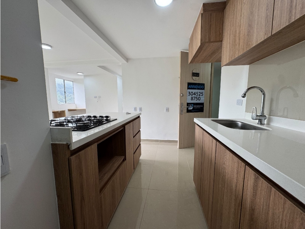 Apartamento en San José Parte Alta, Sabaneta — foto 2