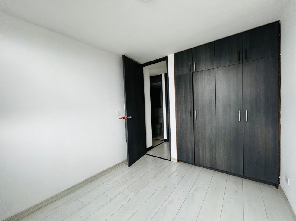 Apartamento en Las Lomitas, Sabaneta — foto 6