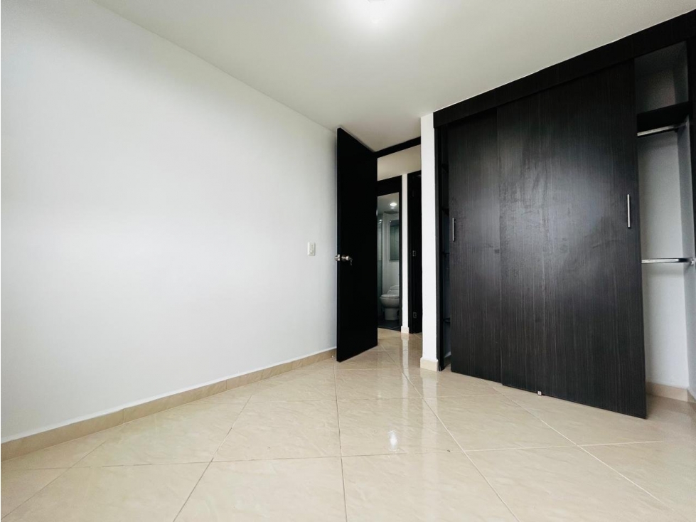 Apartamento en Las Lomitas, Sabaneta