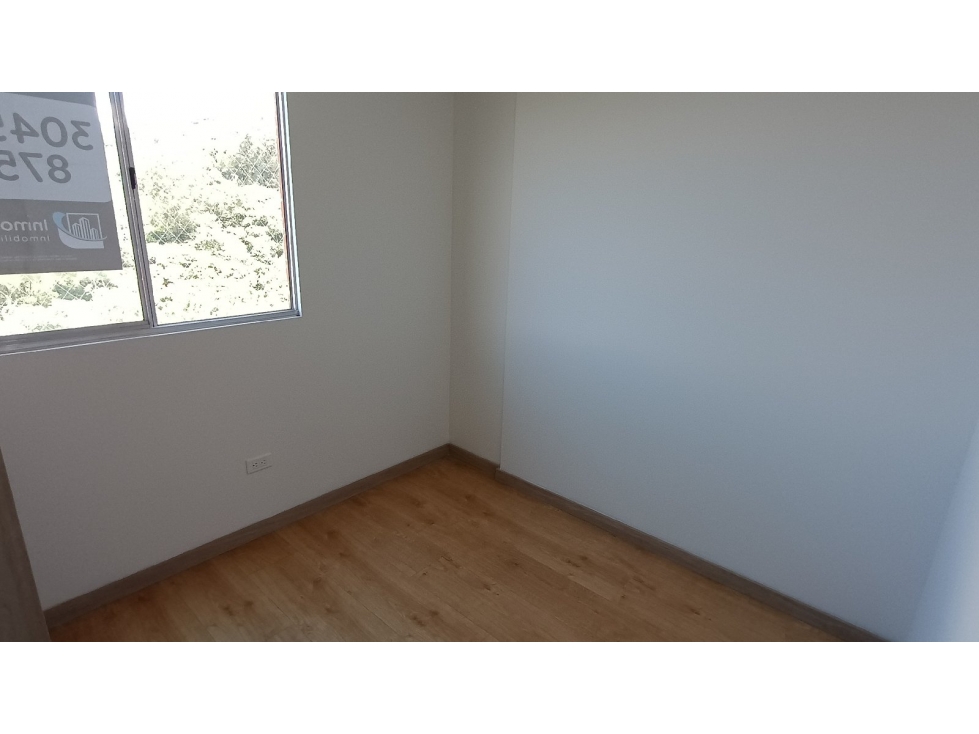 Apartamento en Alto De La Flores, Sabaneta