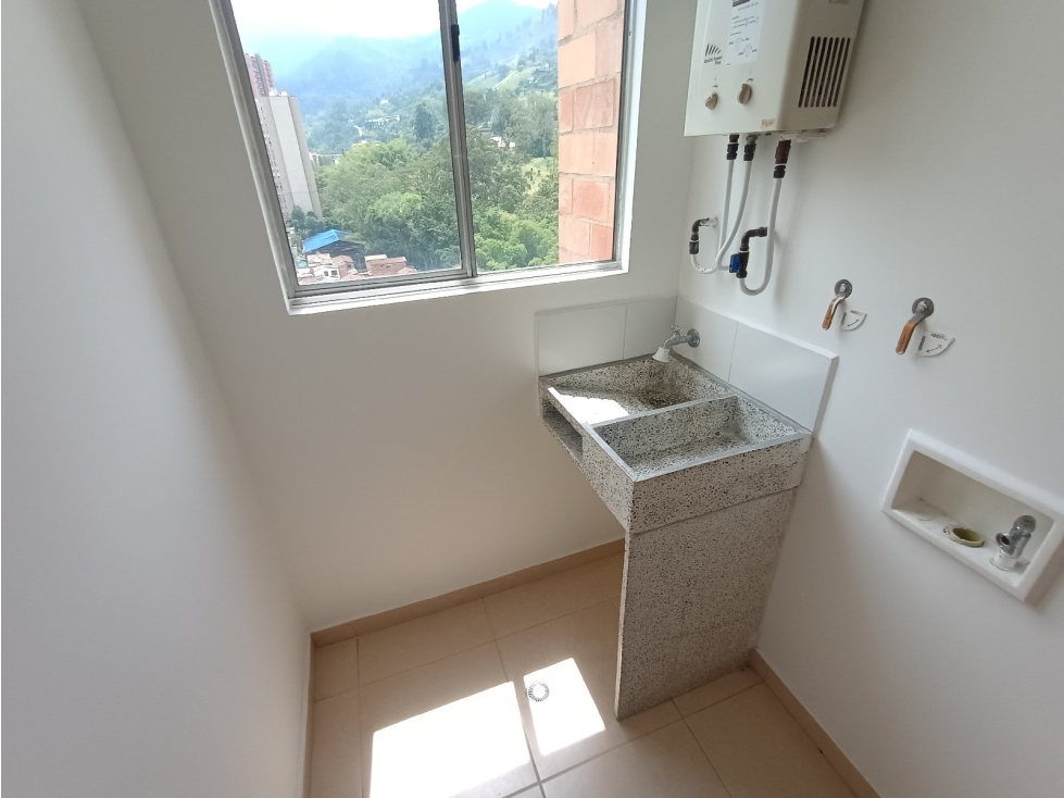 Apartamento en La Doctora, Sabaneta — foto 4