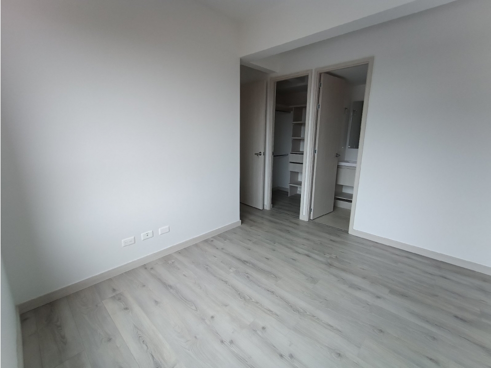 Apartamento en Alto De La Flores, Sabaneta - 4