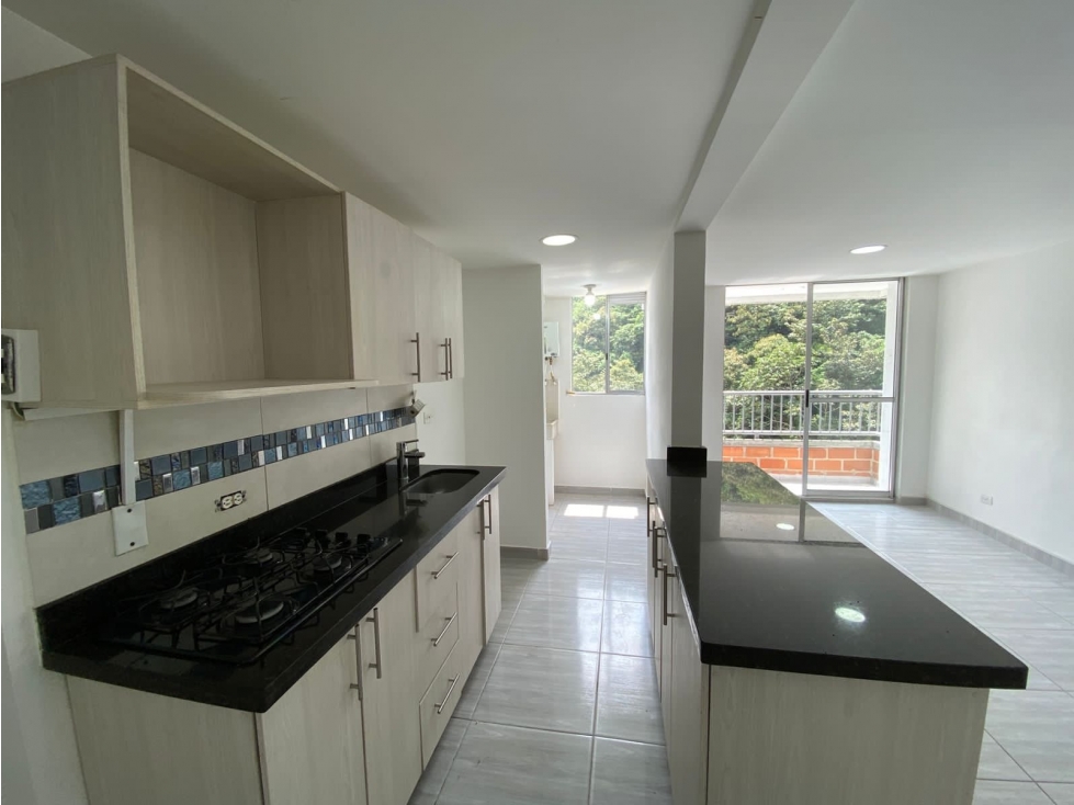 Apartamento en San José Parte Alta, Sabaneta — foto 4