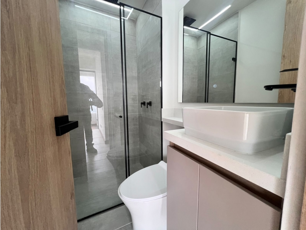 Apartamento en Las Lomitas, Sabaneta