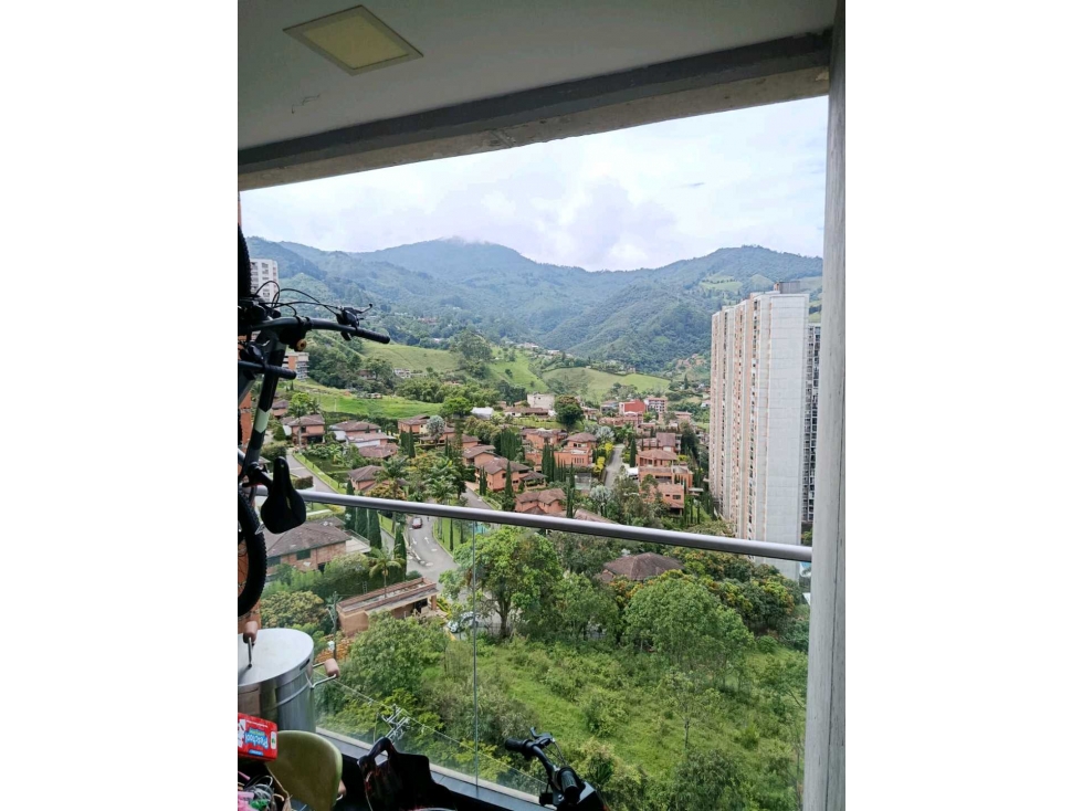 Apartamento en Sabaneta Las Lomitas en venta — foto 3