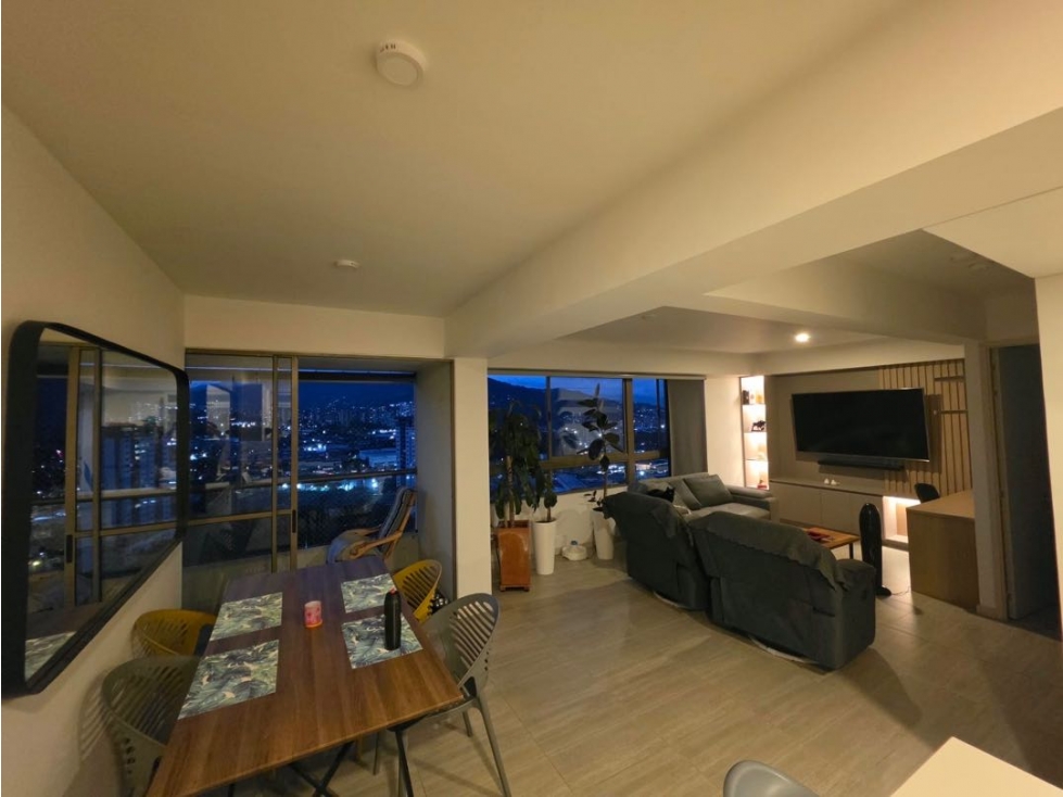 APARTAMENTO EN SABANETA Pan de azúcar, con excelente vista