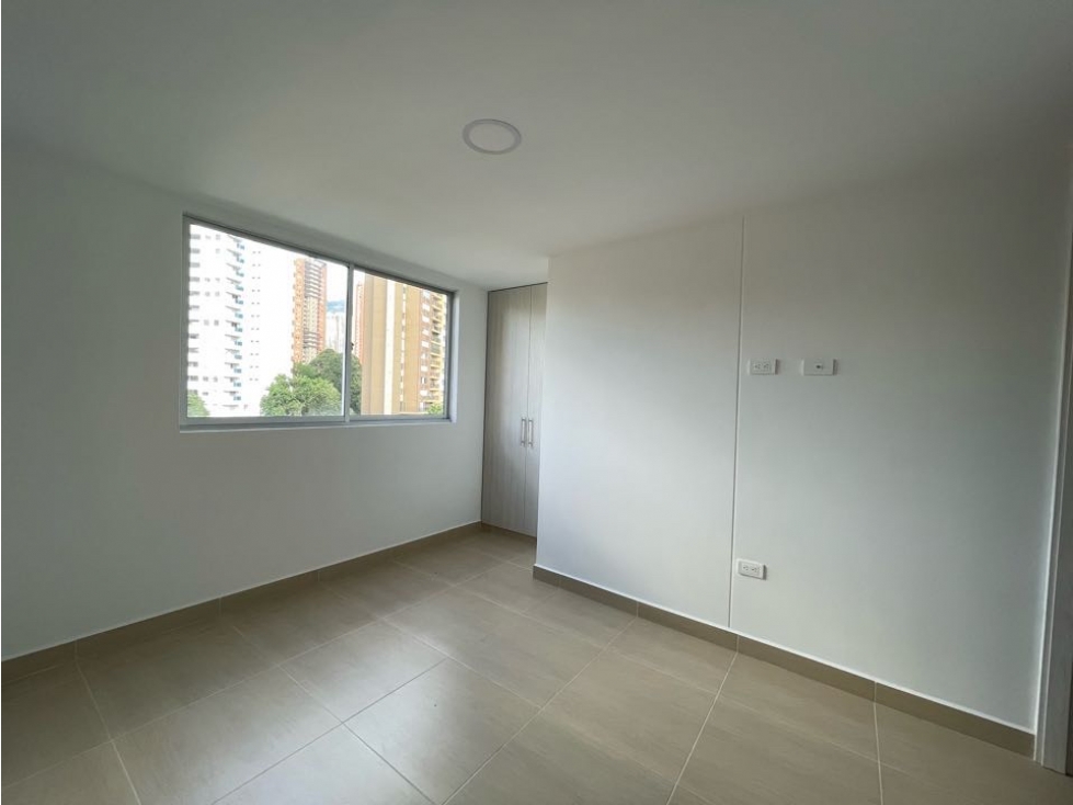 APARTAMENTO EN SABANETA PARTE PLANA — foto 3