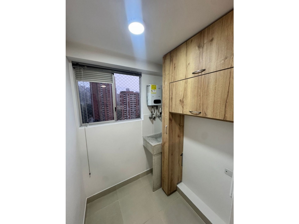 Apartamento en sabaneta parte plana — foto 5