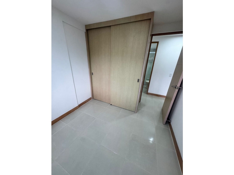 Apartamento en sabaneta parte plana — foto 6
