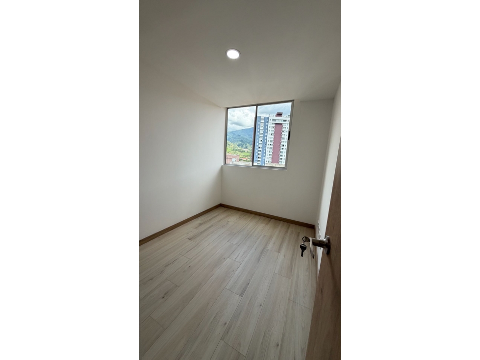 Apartamento en Sabaneta, torre única tipo club, piso 25 con vista — foto 6