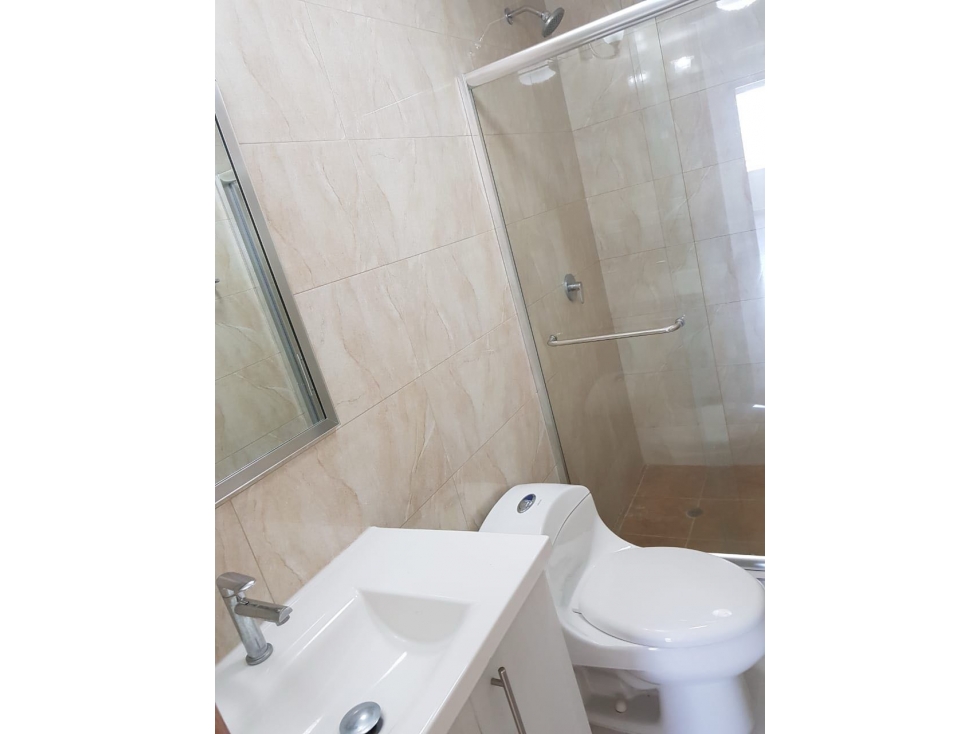 Apartamento en San Francisco Frente Parque Omar 3 Rec Vista $1,500 — foto 4