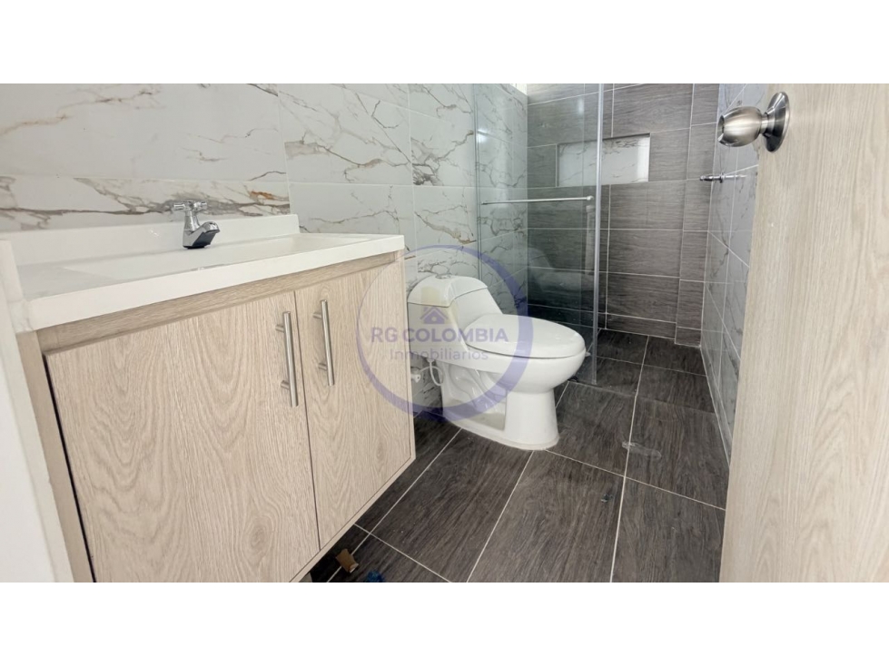 SE VENDE APARTAMENTO EN SAN GIL SECTOR BELLA ISLA - 5
