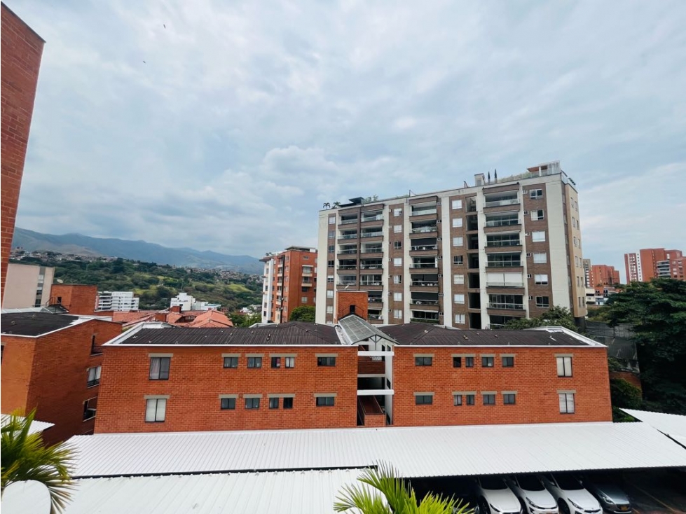 Apartamento en Santateresita