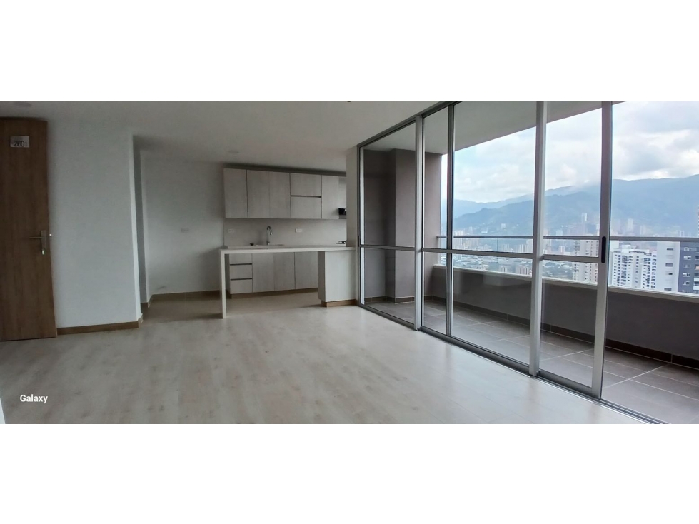Apartamento en SURAMERICA