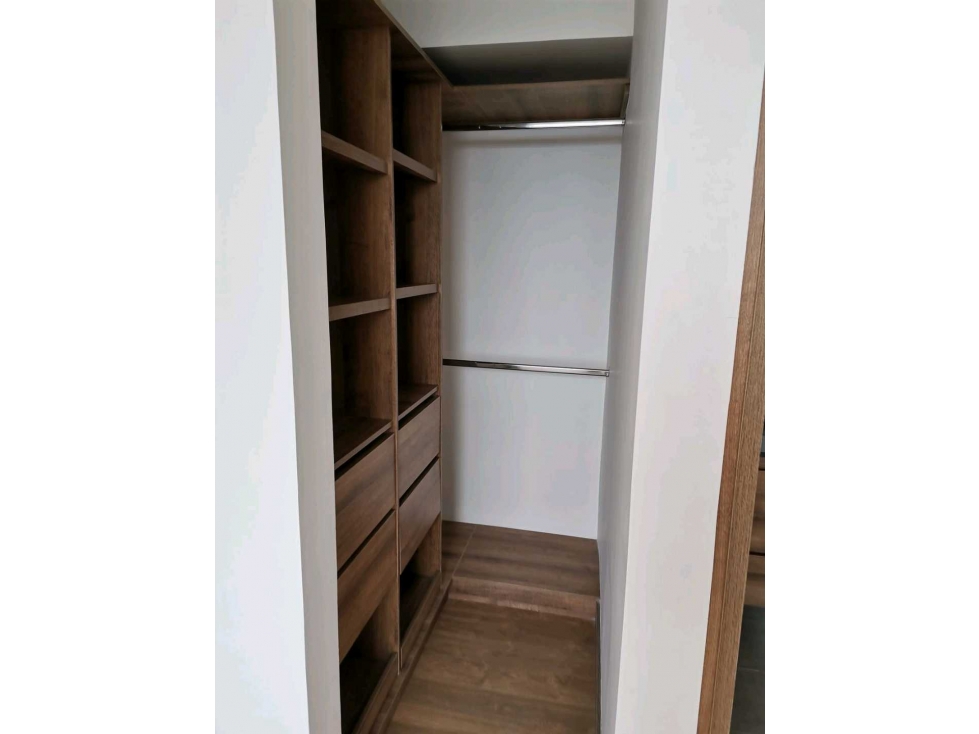 Apartamento en Torres de la Francia: seguridad y alta valorizacion. — foto 2