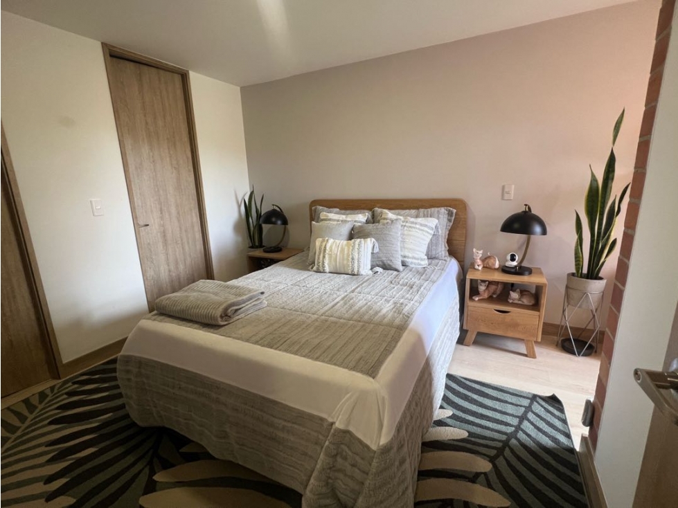 Apartamento en unidad cerrada en El Retiro — foto 5