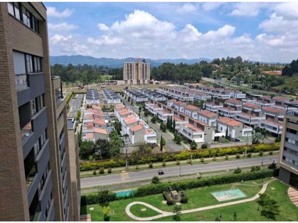APARTAMENTO EN UNIDAD CERRADA
