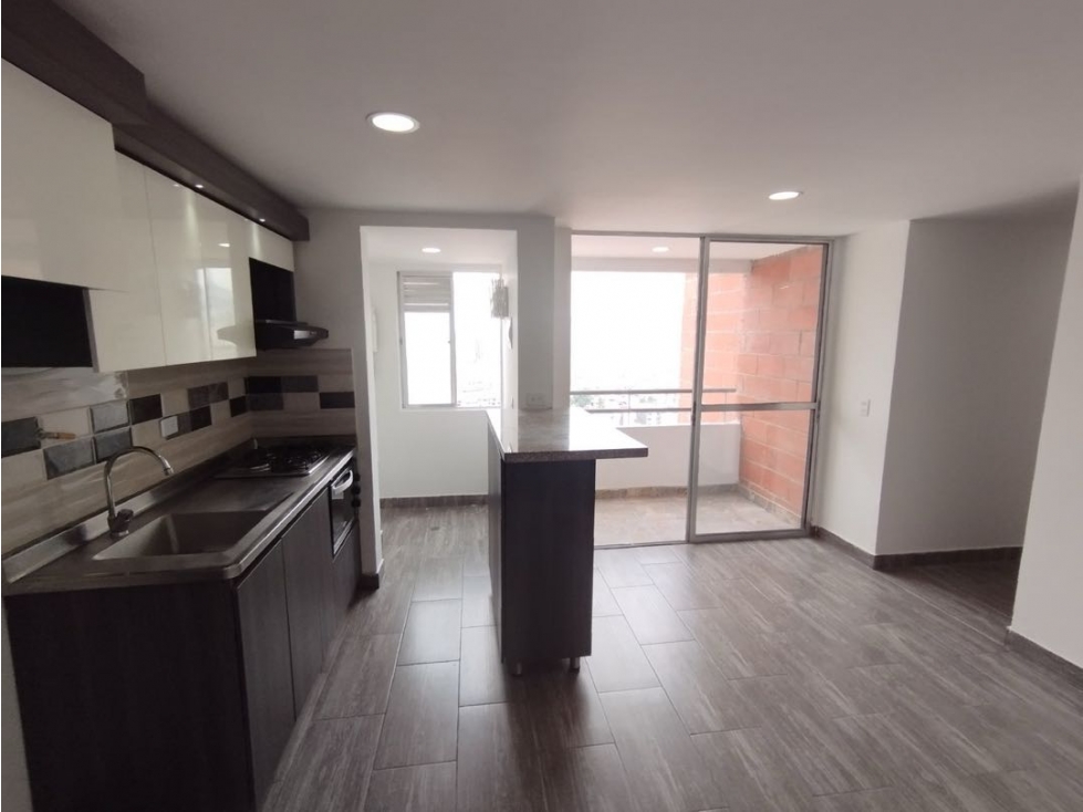 Apartamento En Unidad Coral Niquía Bello $352M