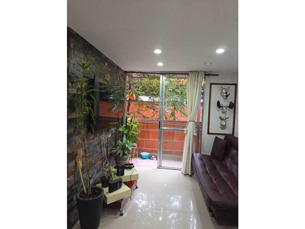 APARTAMENTO EN UNIDAD PUERTO ALEGRE | SANTA ANA, BELLO EN VENTA K075