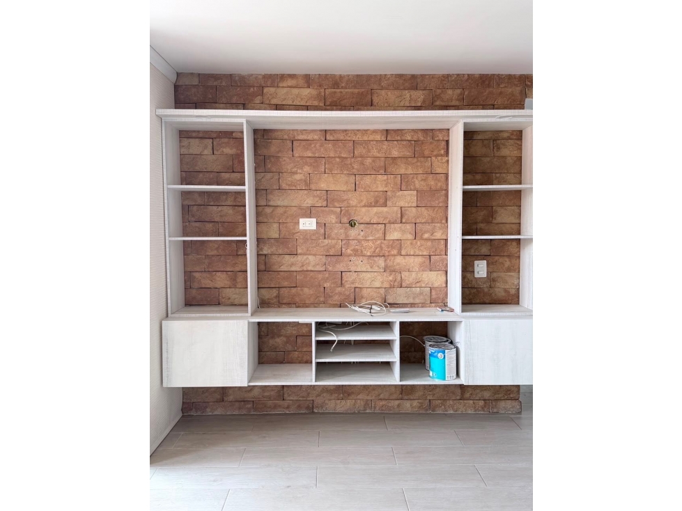 APARTAMENTO EN UNIDAD PUERTO NUEVO | SANTA ANA, BELLO EN VENTA K079 — foto 2
