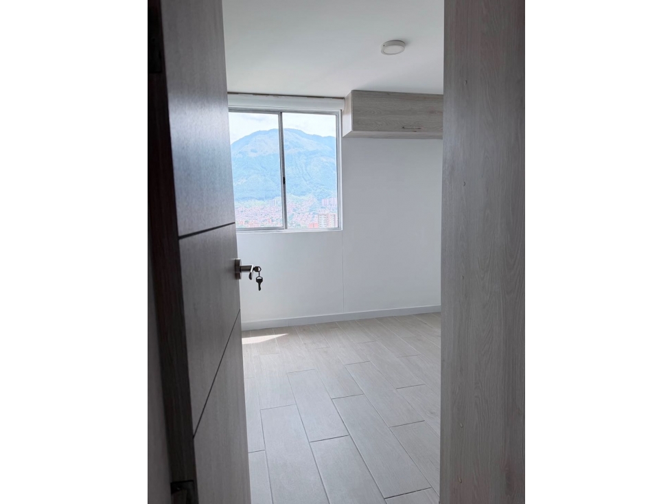 APARTAMENTO EN UNIDAD PUERTO NUEVO | SANTA ANA, BELLO EN VENTA K079 — foto 3