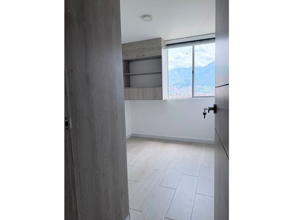 APARTAMENTO EN UNIDAD PUERTO NUEVO | SANTA ANA, BELLO EN VENTA K079 — foto 4