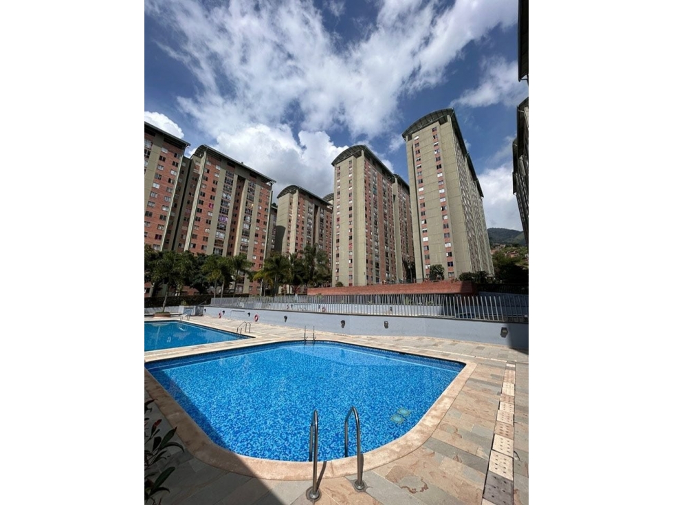 Apartamento En Unidad Rincón Del Bosque Bello $235M — foto 5