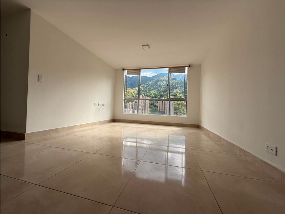 APARTAMENTO EN URB. PARQUE ALTO | BELLO EN VENTA F574