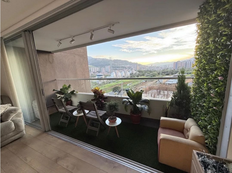 APARTAMENTO EN URB. ROTERDAM | NAVARRA, BELLO EN VENTA F517 — foto 2