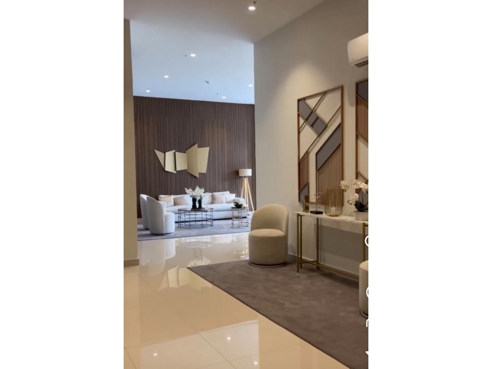 Apartamento en Vía España 2 Recámaras Amoblado PH Alai $950