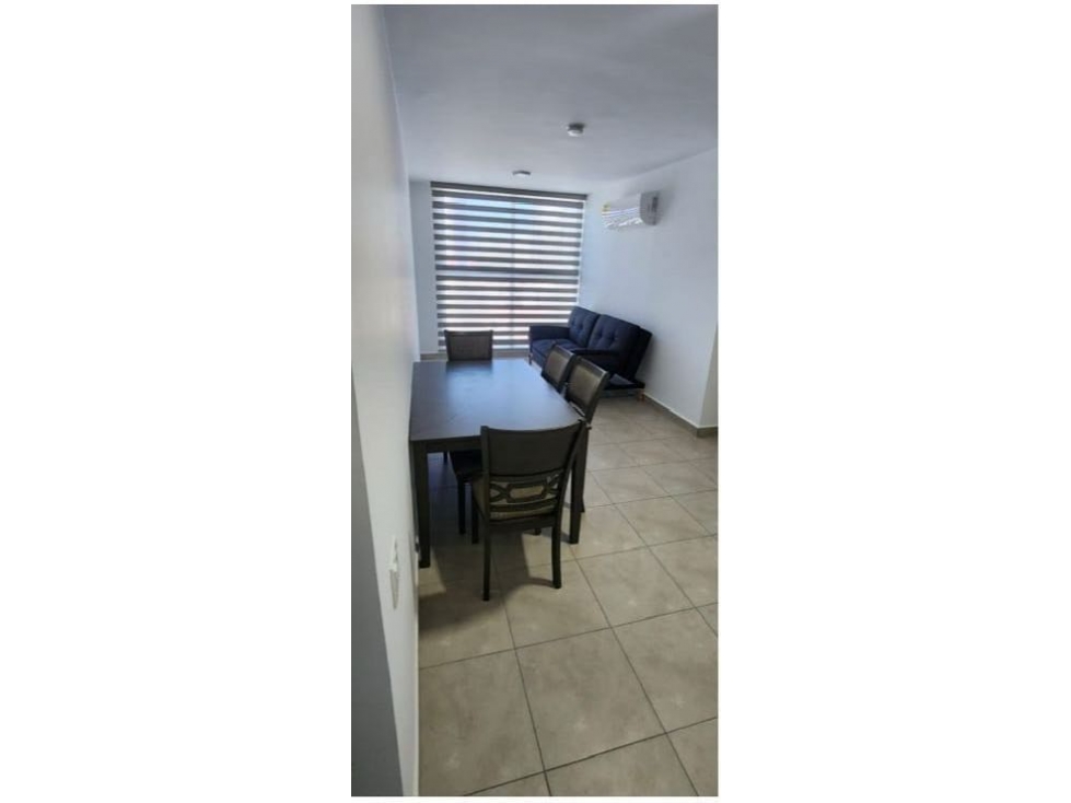 Apartamento en Vía España 2 Recámaras Amoblado PH Alai $950 — foto 2