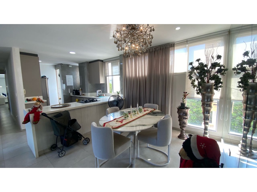 APARTAMENTO EN VENTA 150M2 CERCA DEL VIVA CON BALCON — foto 2